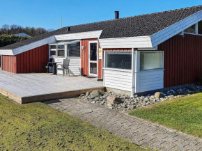 Luxurious Holiday Home in Bjert on Beach, Gronninghoved Strand